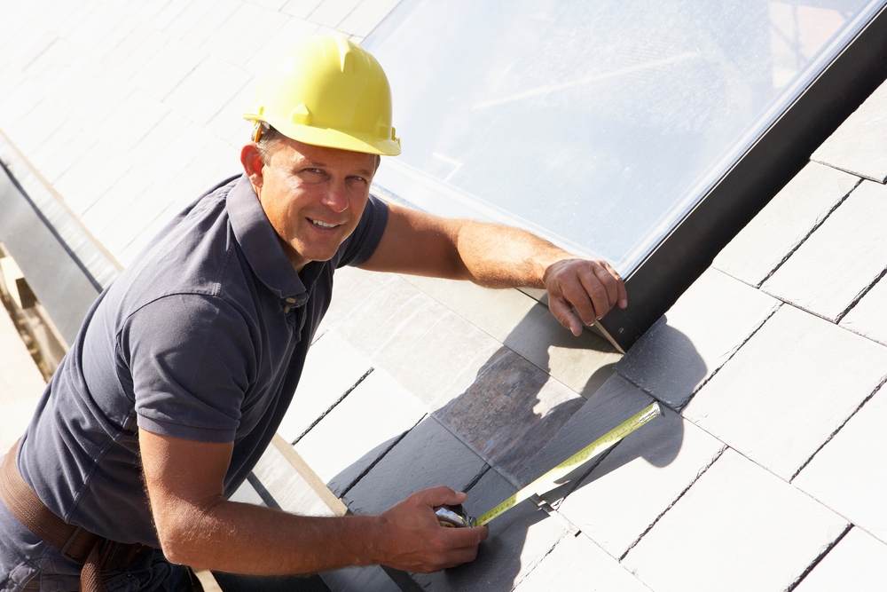 SEO or PPC – What Should a Roofing Company Do First?
